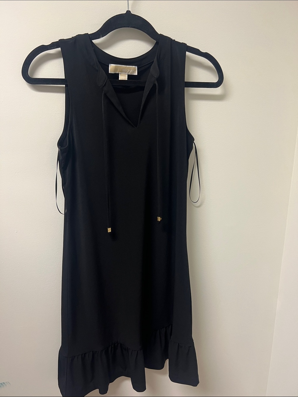 MICHAEL Michael Kors Black Sleeveless Dress with V-Neck Ties